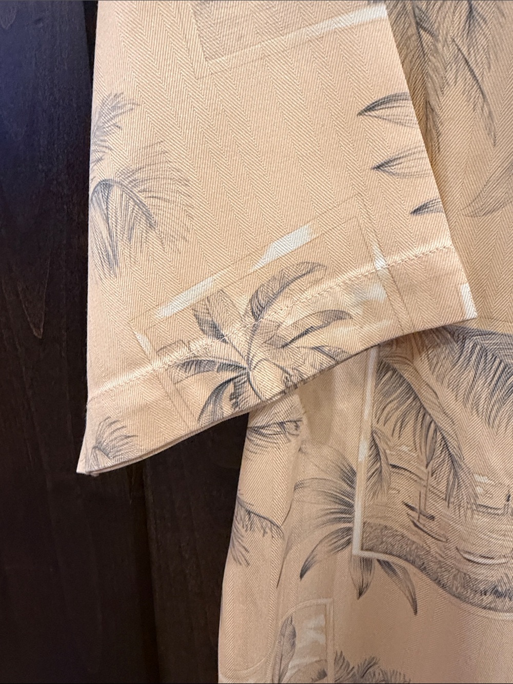 Tommy Bahama - Picture 6 of 9